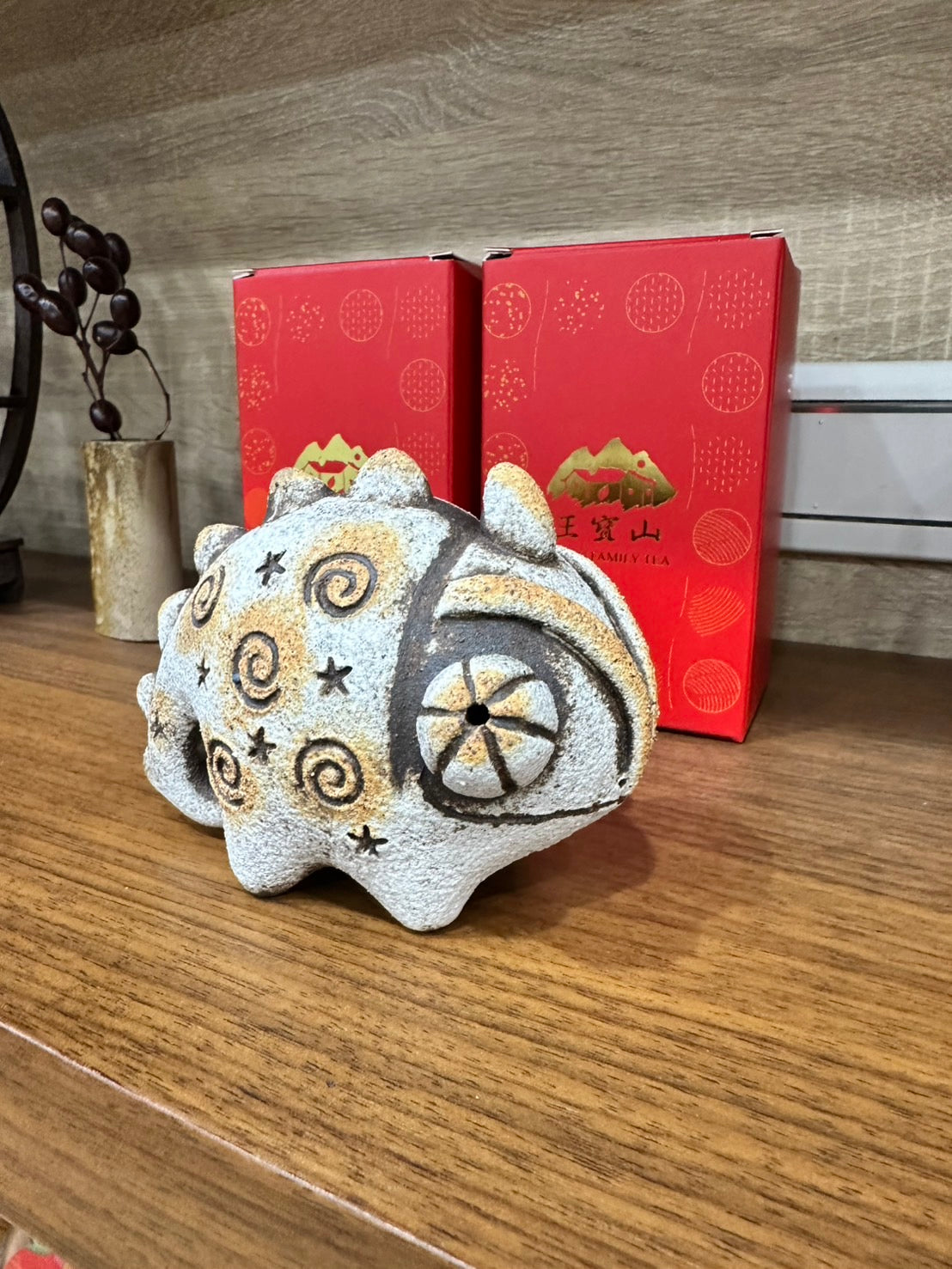 Chameleon Clay Tea Pet (1 of 1)